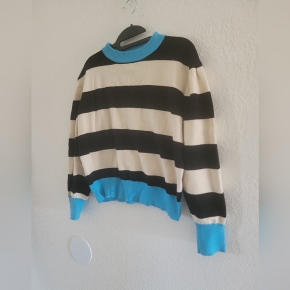 Code X Mode | cropped sweater-L - Picture 2 of 8